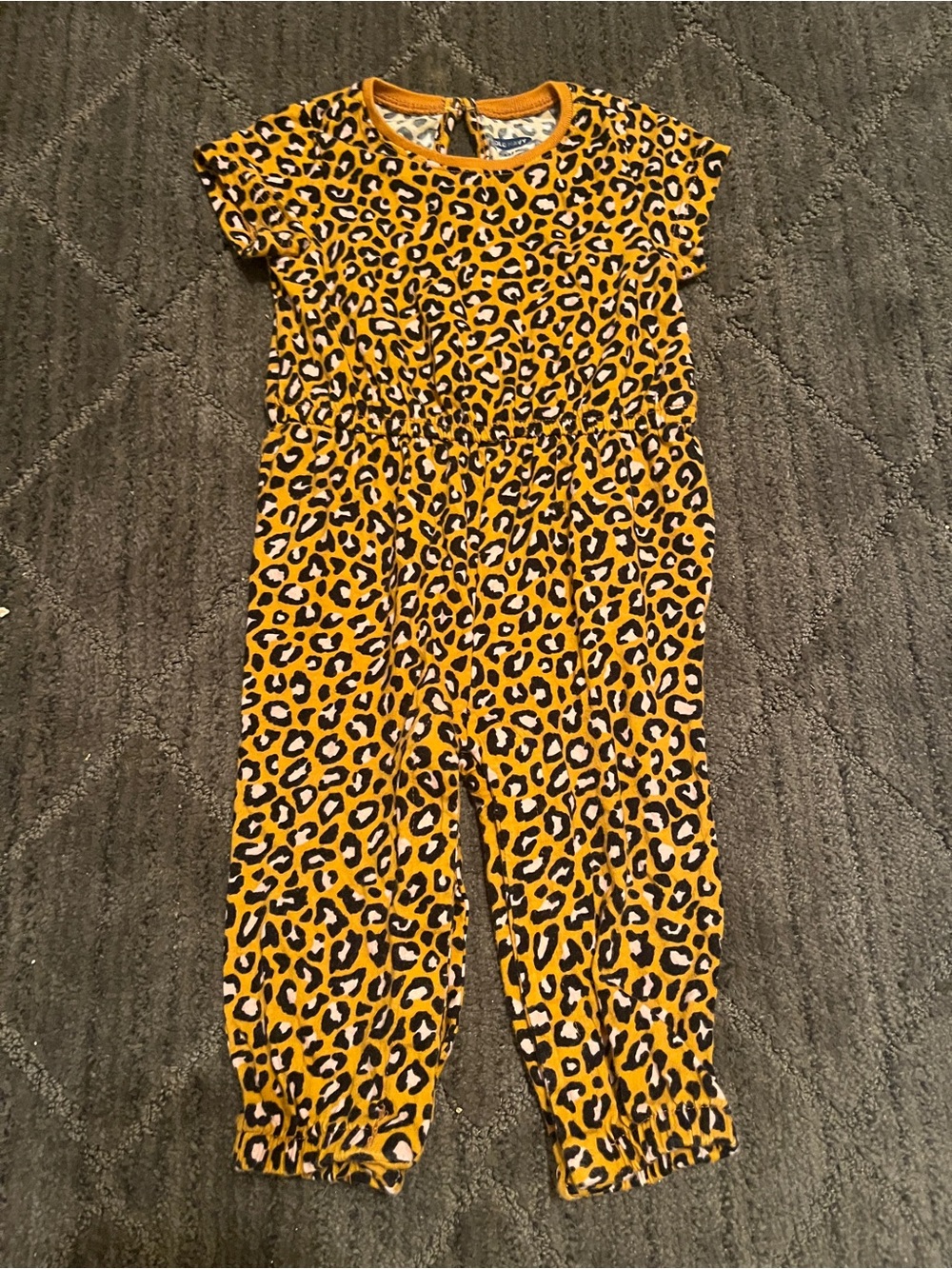 Old Navy Baby Girl Leopard Print Short Sleeve Jumpsuit Size 6-12M